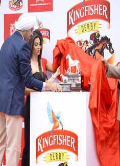 Kriti gets into derby spirit