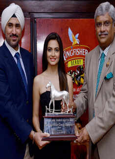 Kriti gets into derby spirit