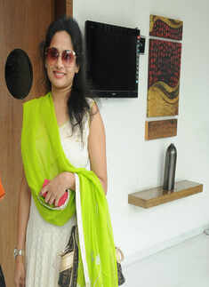 Exhibition of designer jewellery 