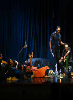 Play: Vishwa Vikhyathamaya Mooku