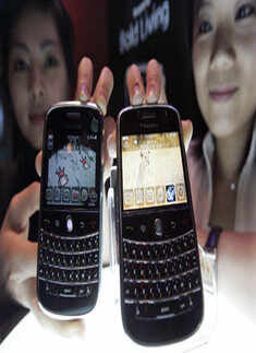 Blackberry Bold