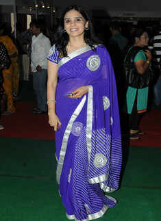 Bonding over fashion