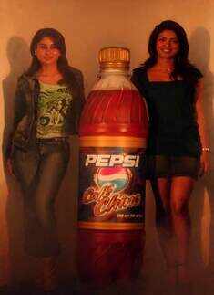 Kareena Kapoor, Priyanka Chopra