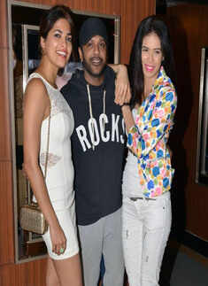 Pizza: Spl. Screening