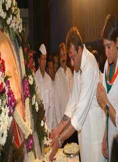 Sanjay Dutt, Priya Dutt