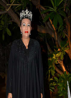 Sherry Javeri hosts iftaar dinner 