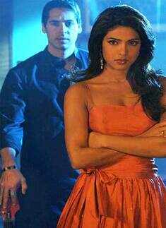 Dino Morea, Priyanka Chopra