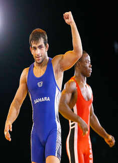CWG '14: Sushil, Amit, Vinesh win gold in wrestling