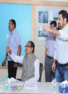 Shivraj Singh Chauhan at Amanora Town Centre