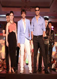 Akshay, Tamannaah at a fashion show