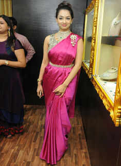 Jewellery & garment exhibition