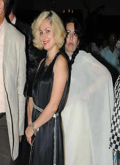 Anupa & Arun's wedding party