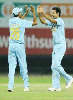 4th ODI: India beat Lanka