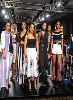 LFW '14: Farah Sanjana