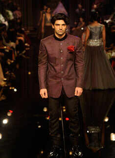 LFW '14: Manish Malhotra