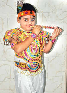 Radha-Krishna create magic