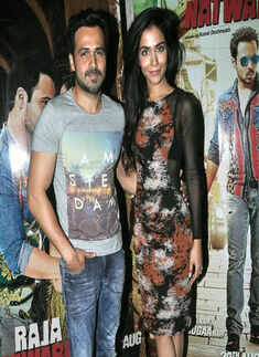 Raja Natwarlal: Premiere