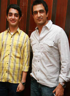 On the sets of 'Sikandar' 