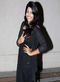 Clean & Clear Fresh Face 2014