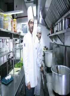 Straight: Pinu Patel Ki Tedhi Medhi... 