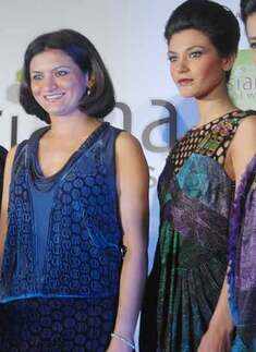 Rina Dhaka and Ranna Gill   