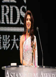 Priyanka at 'Asian Film Awards'