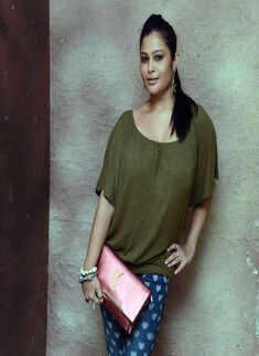 Weekend party at Small World Pub