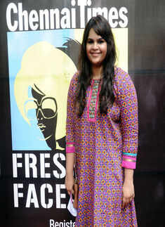 Clean & Clear Fresh Face 2014