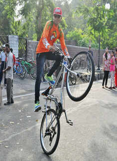 Raahgiri soars higher