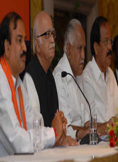 Advani at a press meet