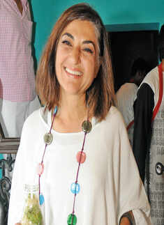 Sabina, AD Singh's fun Parsi party