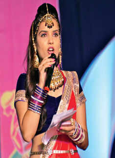 B-wood dandiya raas for Bhopalites