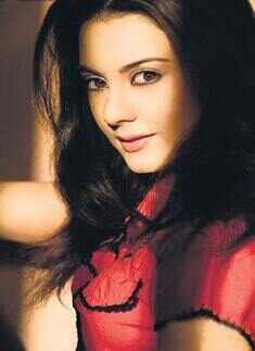 Minissha: Cute 'n' chirpy