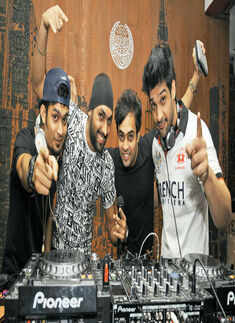 EDM fest at Moonshine Cafe & Bar