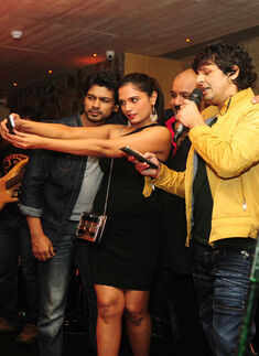 Richa, Nikhil promote Tamanchey
