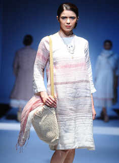 WIFW '15: Day 2: EKA