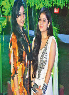 Herah and Ishu at a Fresher&rsquo;s Party of a management institute in Kanpur