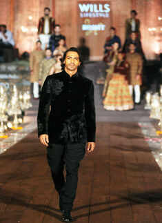 WIFW '15: Day 5: Rohit Bal