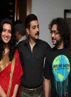 Prosenjit, Arpita at Force press meet