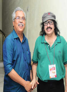 Play: Deergha Chathuram