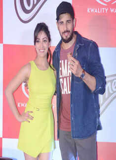 Yaami & Sidharth promote Cornetto