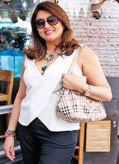 Online gourmet store launch party