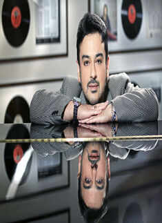 Adnan Sami is back with &ldquo;Sweeta&rdquo;