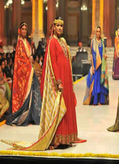 Fashion fuses art and heritage