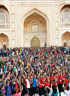 Click selfie for a record