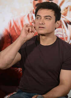 Aamir promotes PK