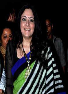 Premiere: Pati Parameshwar