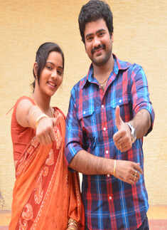 Dollar Ki Maro Vaipu