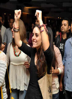 celebs at a musical event Mayookh