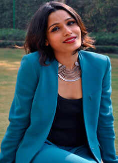 Priyanka, Freida launch Girl Rising campaign